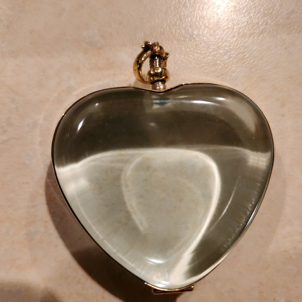 Gold locket